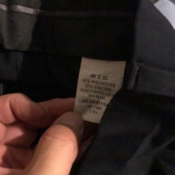 Men’s slacks - Picture 3 of 5